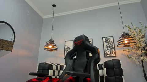 Lya Robbie online show from 09/18/25, 11:34
