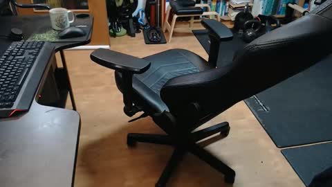 Snapshot of lycraboy123 chatting on 02/02/26, 01:21 lycraboy123 online show from 02/02/26, 01:21