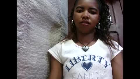 Lydiah online show from 09/16/25, 02:23