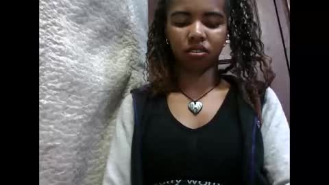 Lydiah online show from 09/24/25, 05:05