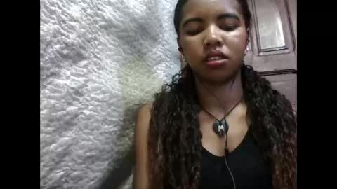 Lydiah online show from 09/28/25, 03:28