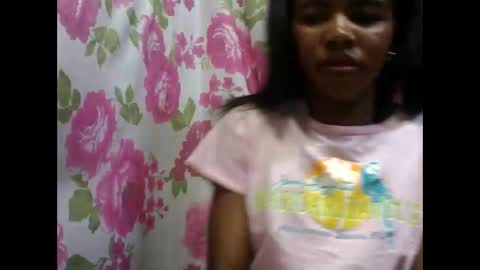 Lydiah online show from 10/18/25, 03:20