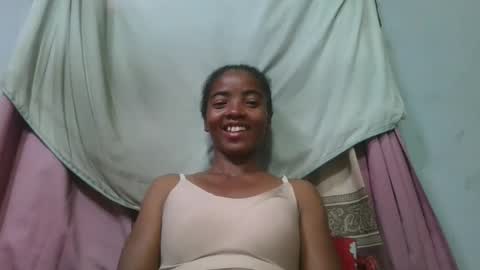 lydie856696 online show from 05/01/26, 09:47