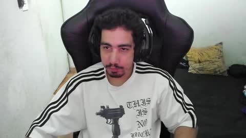 Snapshot of lyg7 chatting on 02/15/25, 03:31 Gothdaddy online show from 02/15/25, 03:31