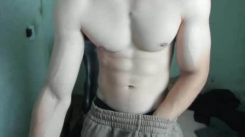 Snapshot of lyg7 chatting on 10/16/25, 11:50 Gothdaddy online show from 10/16/25, 11:50