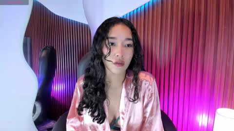 Lyhana Lee online show from 10/12/25, 12:48