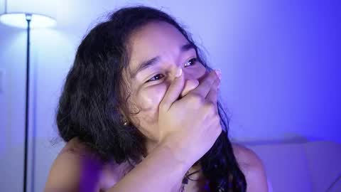 Lyhana Lee online show from 11/10/25, 02:10