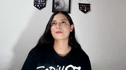 lyla online show from 02/20/25, 12:52