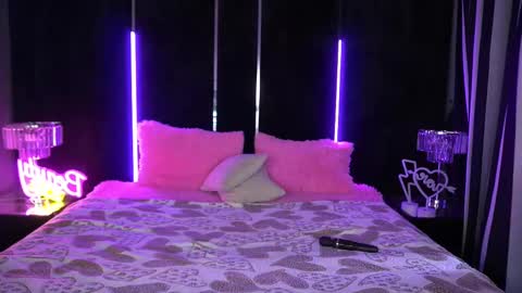 lylanimfa online show from 03/07/25, 06:57