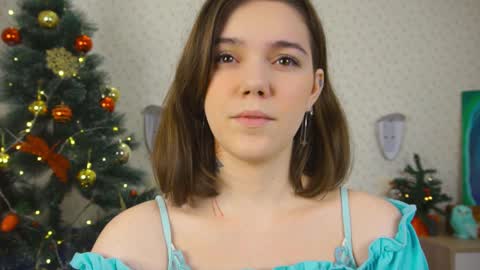 Snapshot of lyle_art chatting on 12/14/24, 03:07 hi im Lyle online show from 12/14/24, 03:07