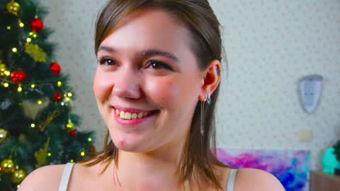 Snapshot of lyle_art chatting on 12/29/24, 06:14 hi im Lyle online show from 12/29/24, 06:14