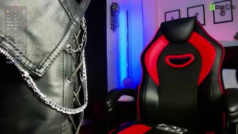 Lyle Bennett Freelance Model online show from 03/09/26, 12:20