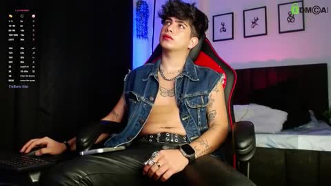 Lyle Bennett Freelance Model online show from 03/20/26, 12:54