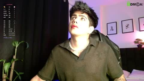 Lyle Bennett Freelance Model online show from 03/30/26, 10:38