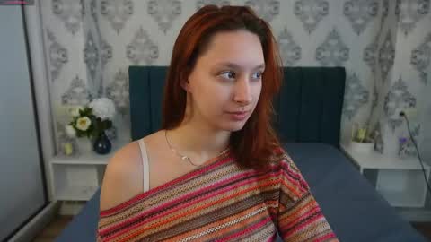 Snapshot of lylianrosse chatting on 05/30/26, 07:16 Lylian online show from 05/30/26, 07:16