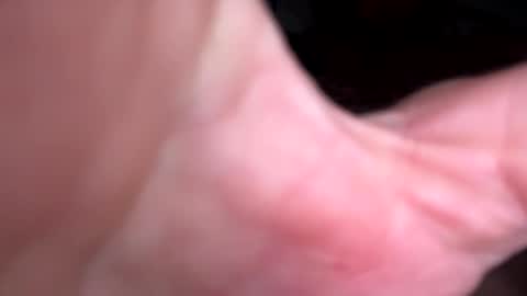 Snapshot of lyly6969 chatting on 10/19/25, 11:49 lyly6969 online show from 10/19/25, 11:49