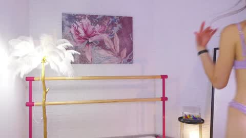 Lyly   online show from 01/24/25, 09:49