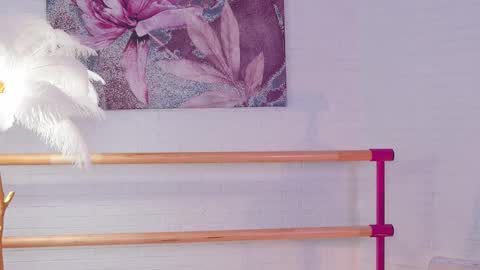 Lyly   online show from 03/10/25, 09:53