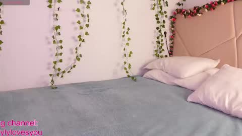 Lyly   online show from 10/09/25, 05:49