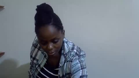 lyn_anna online show from 03/25/26, 04:51