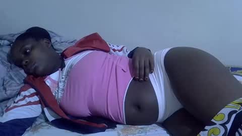 lyn_anna online show from 04/20/26, 08:21