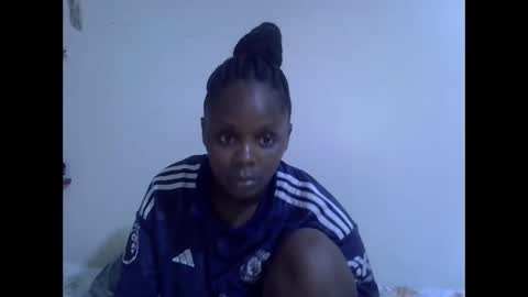 lyn_anna online show from 05/10/26, 02:44