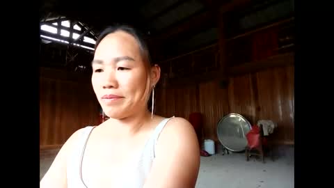 lyn_eva online show from 03/30/26, 10:05