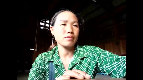 lyn_eva online show from 04/26/26, 10:24