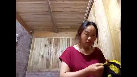 Snapshot of lyn_eva chatting on 05/16/26, 11:25 lyn_eva online show from 05/16/26, 11:25