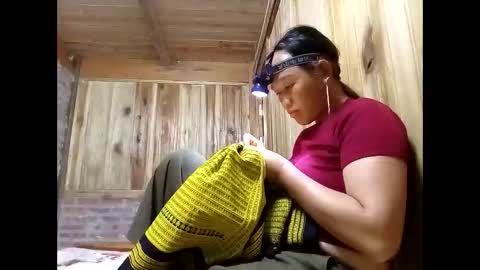 Snapshot of lyn_eva chatting on 05/23/26, 04:18 lyn_eva online show from 05/23/26, 04:18