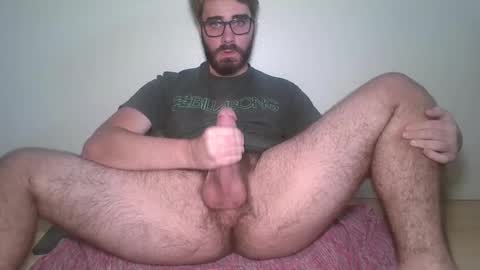 Snapshot of lynchian14 chatting on 09/15/25, 11:49 lynchian14 online show from 09/15/25, 11:49