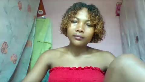 lyndah19 online show from 02/04/26, 05:30