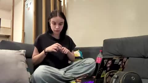 Eva online show from 06/28/26, 07:47