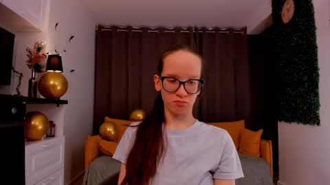 Sara online show from 02/24/25, 10:47