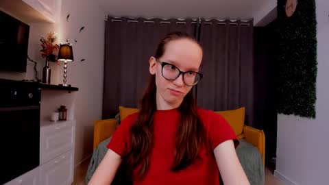 Sara online show from 02/26/25, 04:14