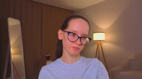 Sara online show from 02/23/26, 04:26