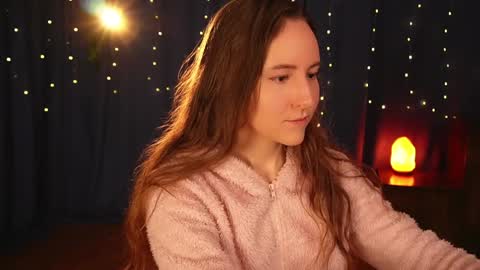 Snapshot of lynn_feline chatting on 01/28/25, 10:02 Lynn online show from 01/28/25, 10:02