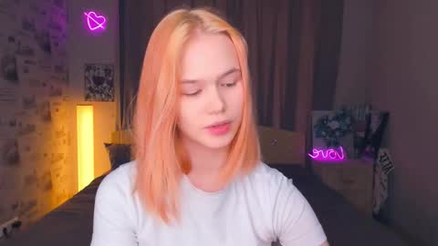 Cozy Lynns room online show from 02/13/26, 09:16