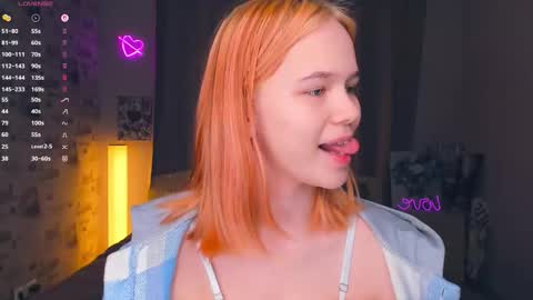 Cozy Lynns room online show from 02/16/26, 08:54