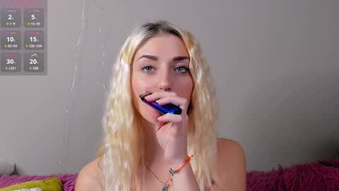 Snapshot of lynngarney chatting on 12/18/24, 09:14 Lika online show from 12/18/24, 09:14