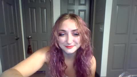 Snapshot of lynnkitten69000 chatting on 07/02/26, 09:10 Lynn online show from 07/02/26, 09:10
