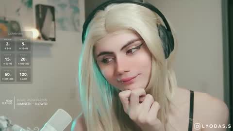 Lyodass online show from 10/07/25, 11:46