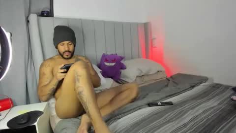 Lyon Dark online show from 11/26/25, 11:50