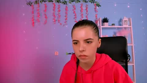 Snapshot of lyra_desire chatting on 06/17/26, 06:42 lyra_desire online show from 06/17/26, 06:42