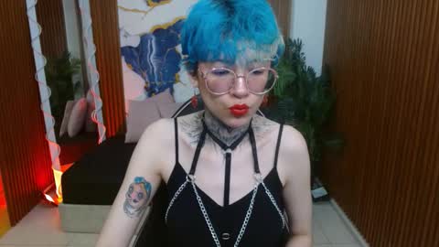 lyra_tay online show from 03/21/26, 11:26