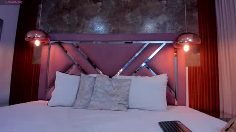 Lysa  online show from 03/15/26, 03:12