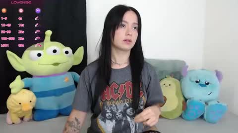 lyshana online show from 02/23/25, 10:28