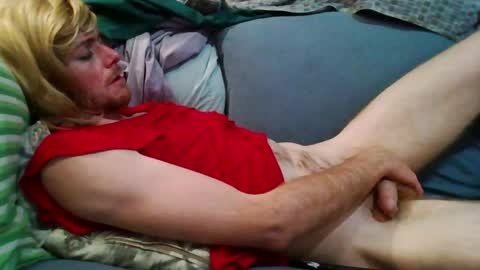 Snapshot of m19261 chatting on 12/03/24, 08:05 Even online show from 12/03/24, 08:05