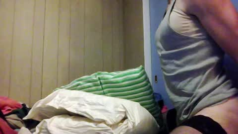 Snapshot of m19261 chatting on 12/06/24, 05:20 Even online show from 12/06/24, 05:20