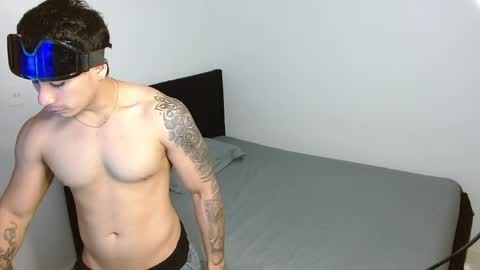 MICHAEL online show from 04/05/26, 03:58